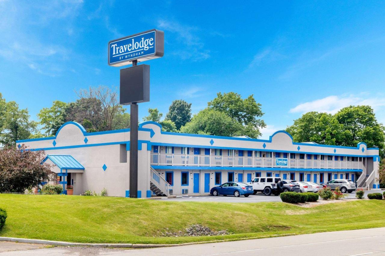 Travelodge By Wyndham Richmond In Exterior photo